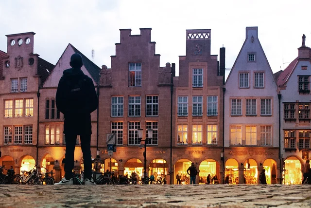 Design studieren in Münster mit deiner perfekte Bewerbungsmappe für das Design Studium