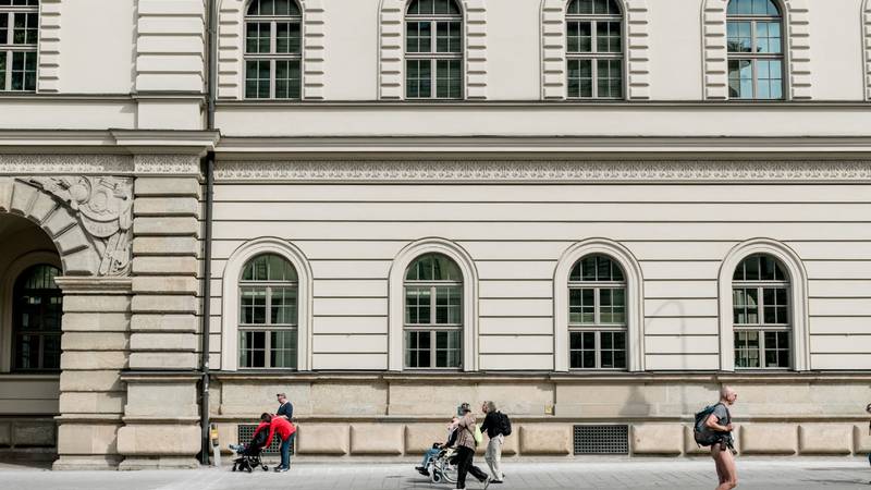 Mit unserem Mappenkurs Architektur in München bereiten wir dich perfekt auf die Eignungsprüfung vor