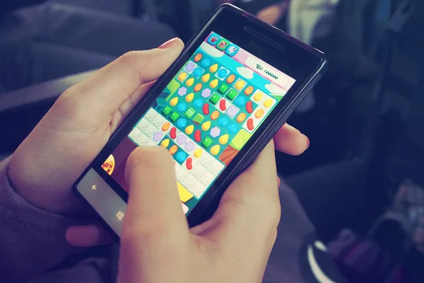 Die Spieleentwicklung im Gamedesign Studium  macht vor Mobile games nicht halt.