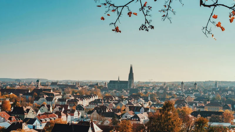 Du willst Industrial Design studieren an der OTH Regensburg? Im Mappenkurs Industrial Design erstellen wir deine Mappe Industrial Design mit dir.