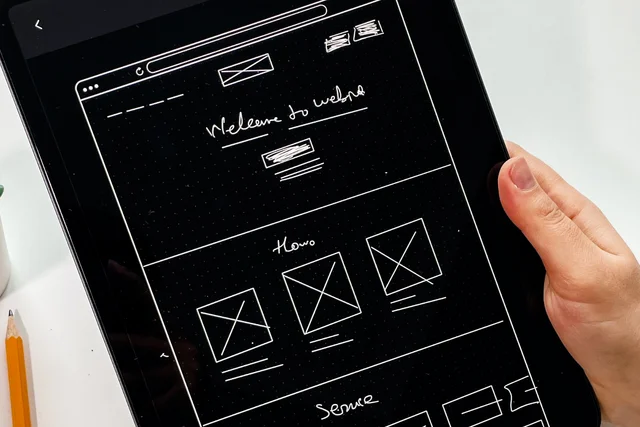 Im Mappenkurs Interfacedesign Potsdam erarbeiten wir mit dir deine perfekte Bewerbungsmappe Interfacedesign