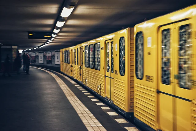Bereite deine Bewerbungsmappe für das Produktdesign Studium in Berlin vor