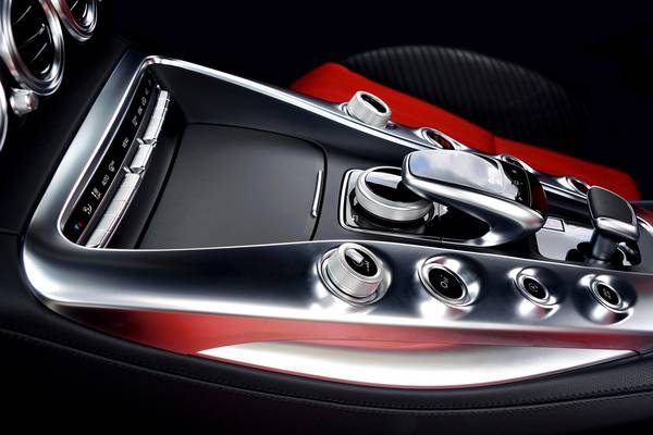 Das Design von Autos ist das entscheidende Berufsfeld für einen Transportationdesigner. Im Studium wird auch das Design des Innenraums besprochen. 